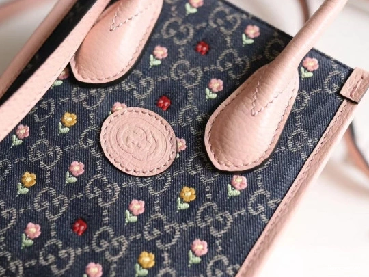 Hyperpeter Gucci bag Mini G Interlocking with tote 0722